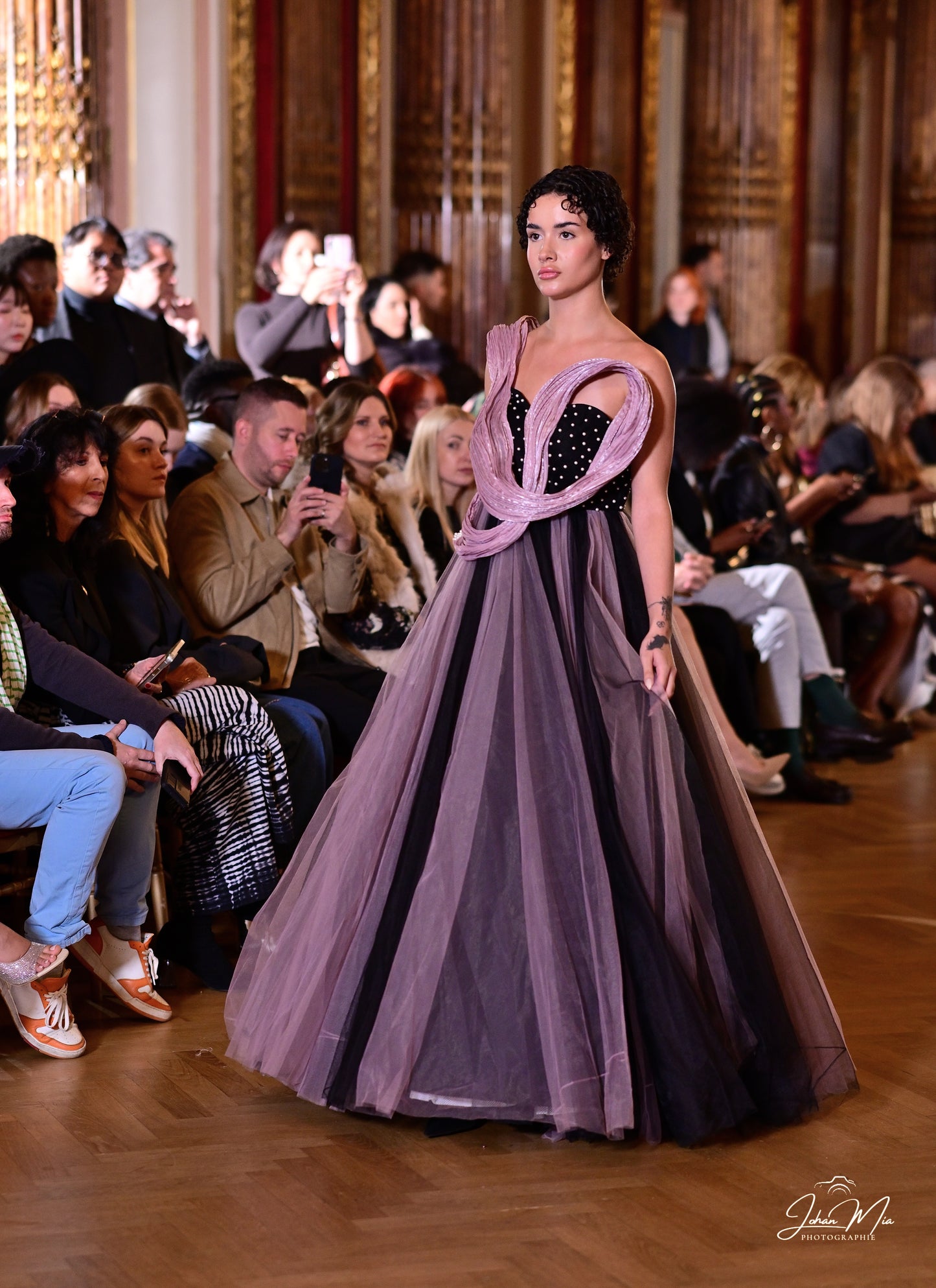 Avant-Garde Black and Lilac Pearl-Embellished Tulle Gown with Draped Lilac Detail