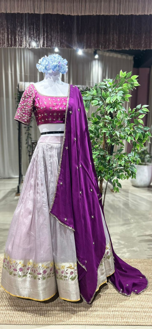 Gulbagh Bloom – Handwoven Zari Kota Lehenga with Magenta Contrast